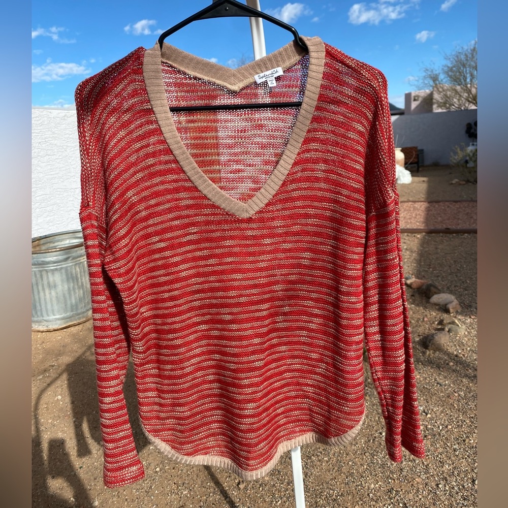 Splendid women’s knit sweater size medium